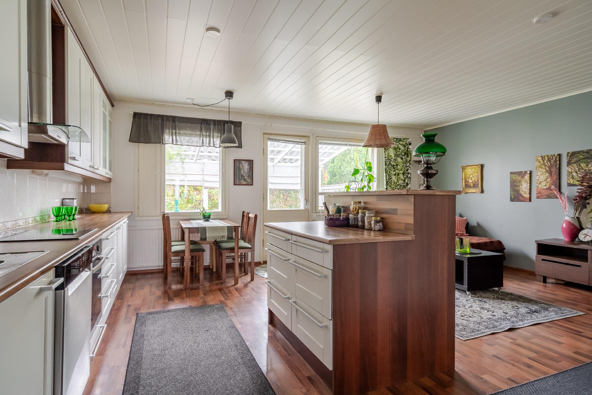 Sahratie 1, Nummela, Vihti