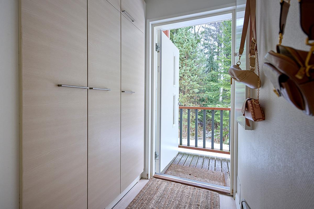 Käpytie 11, Sammatti, Lohja