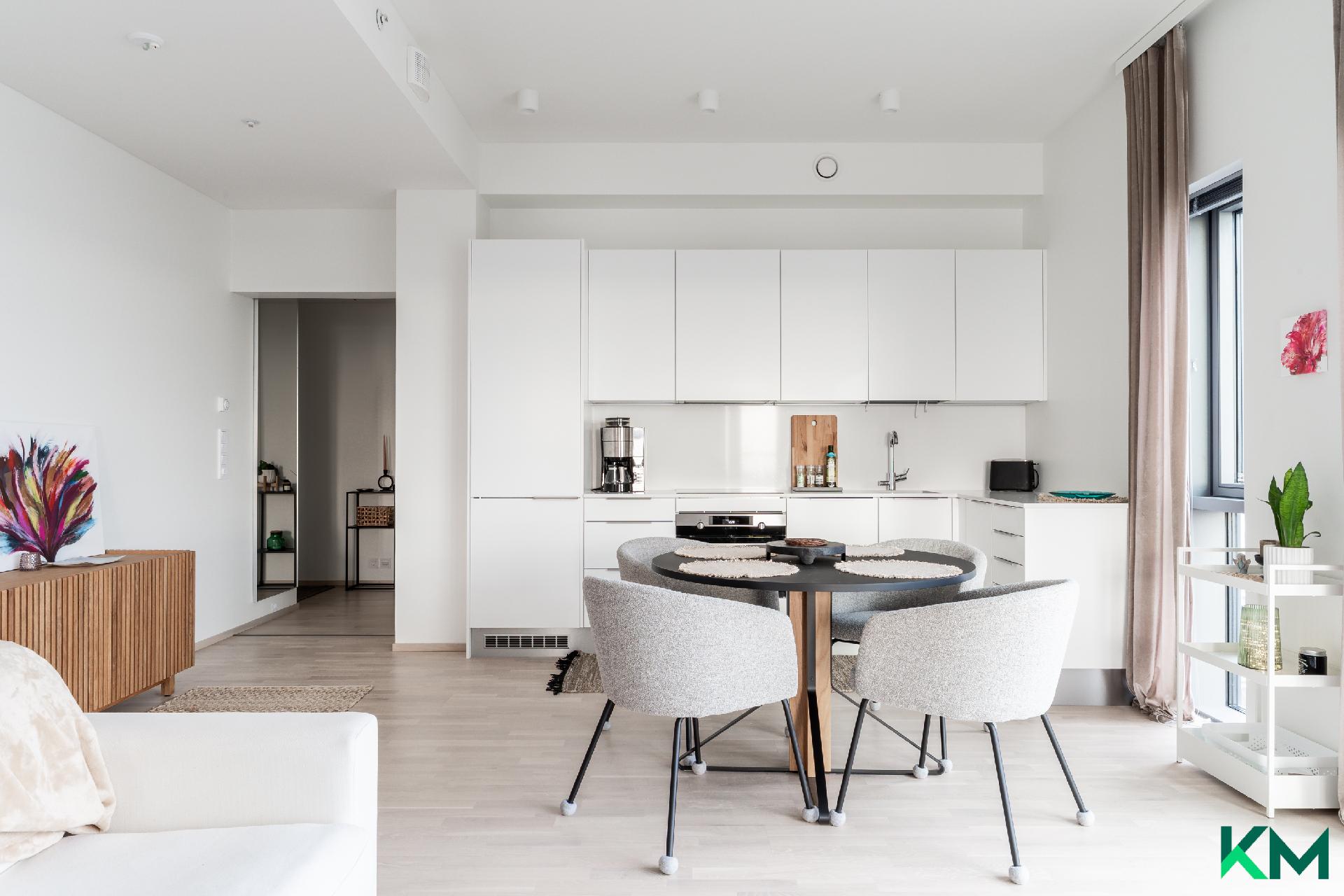 Englantilaisaukio 10, Kalasatama, Helsinki