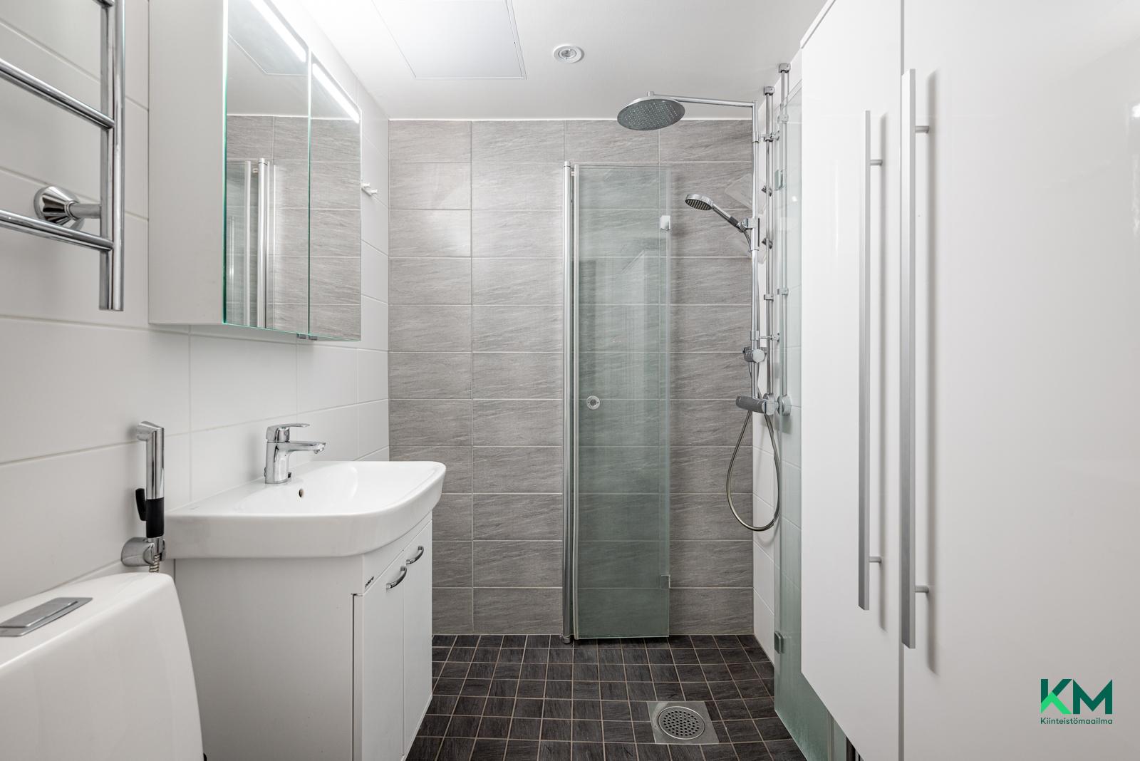 Arhotie 19, Vartiokylä, Helsinki