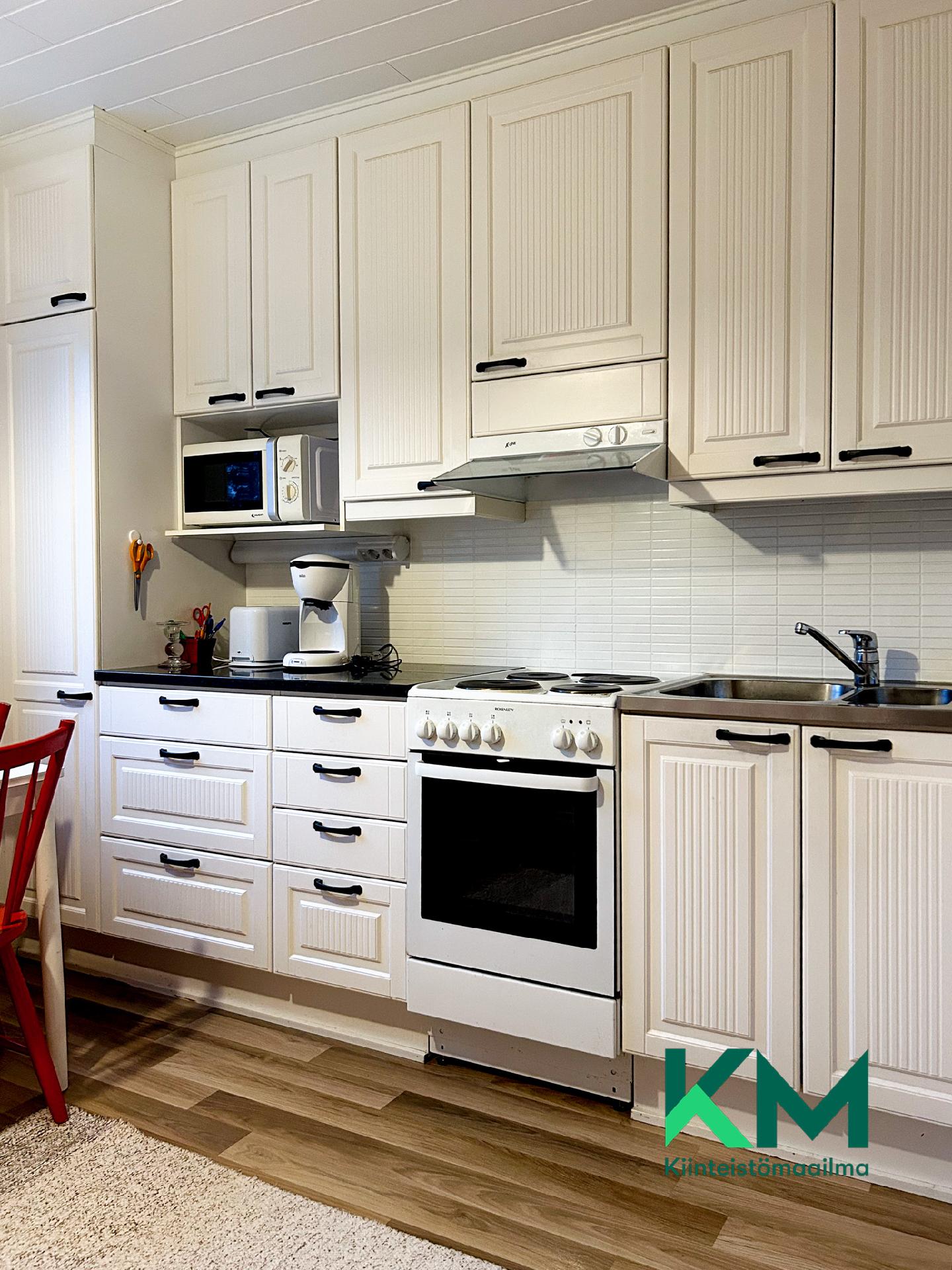 Lemminkäisenkatu 28, Pääskylahti, Savonlinna