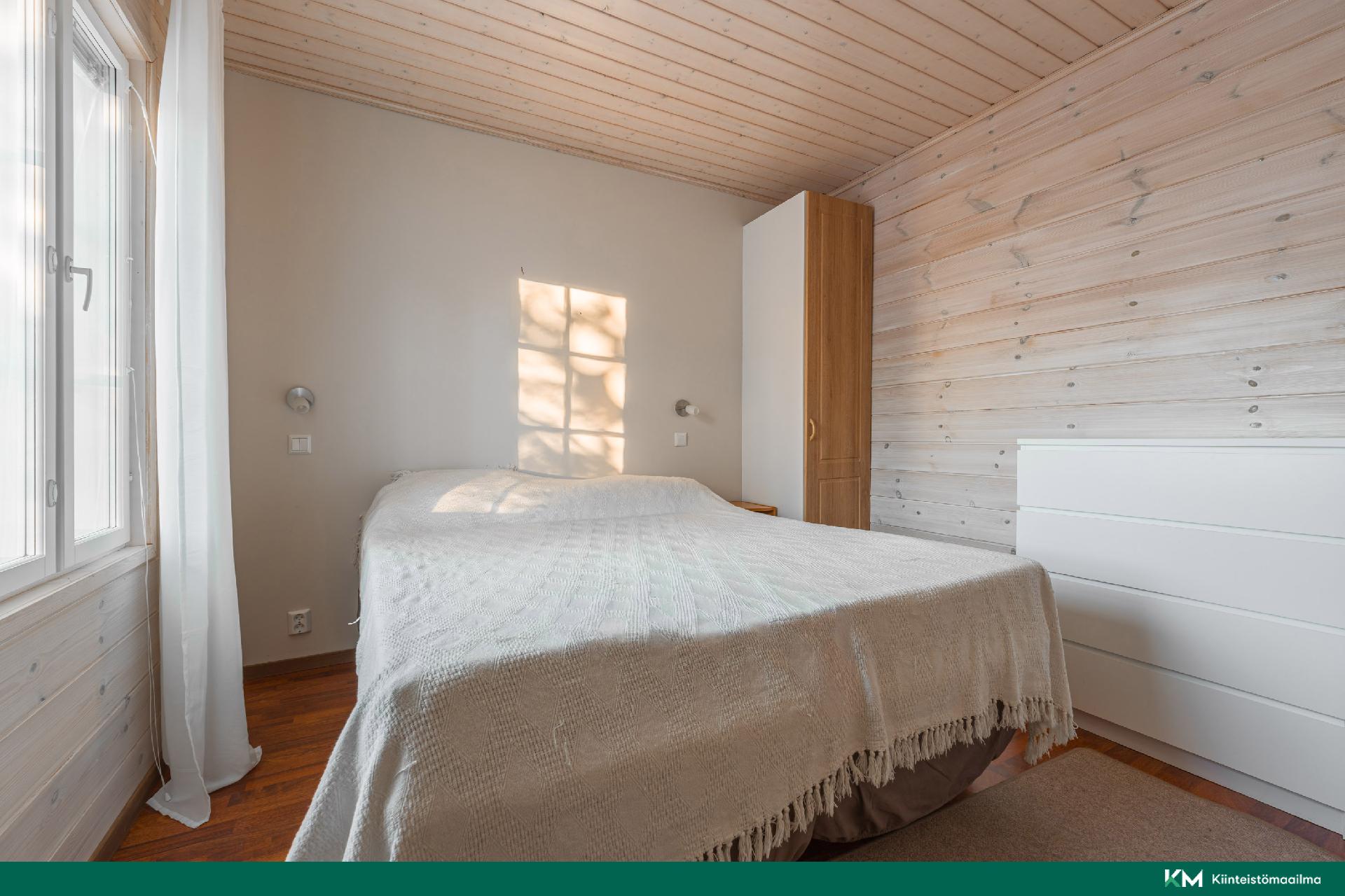 Petäjälahdentie 2, Tahkovuori, Kuopio