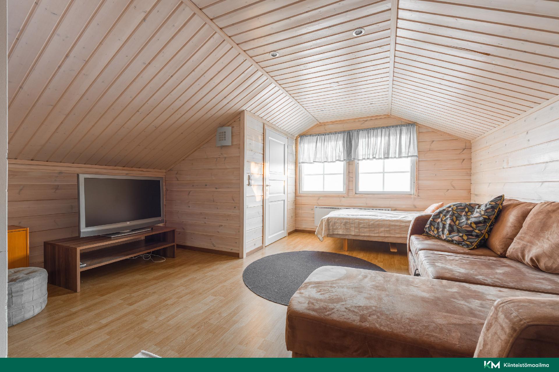 Petäjälahdentie 2, Tahkovuori, Kuopio