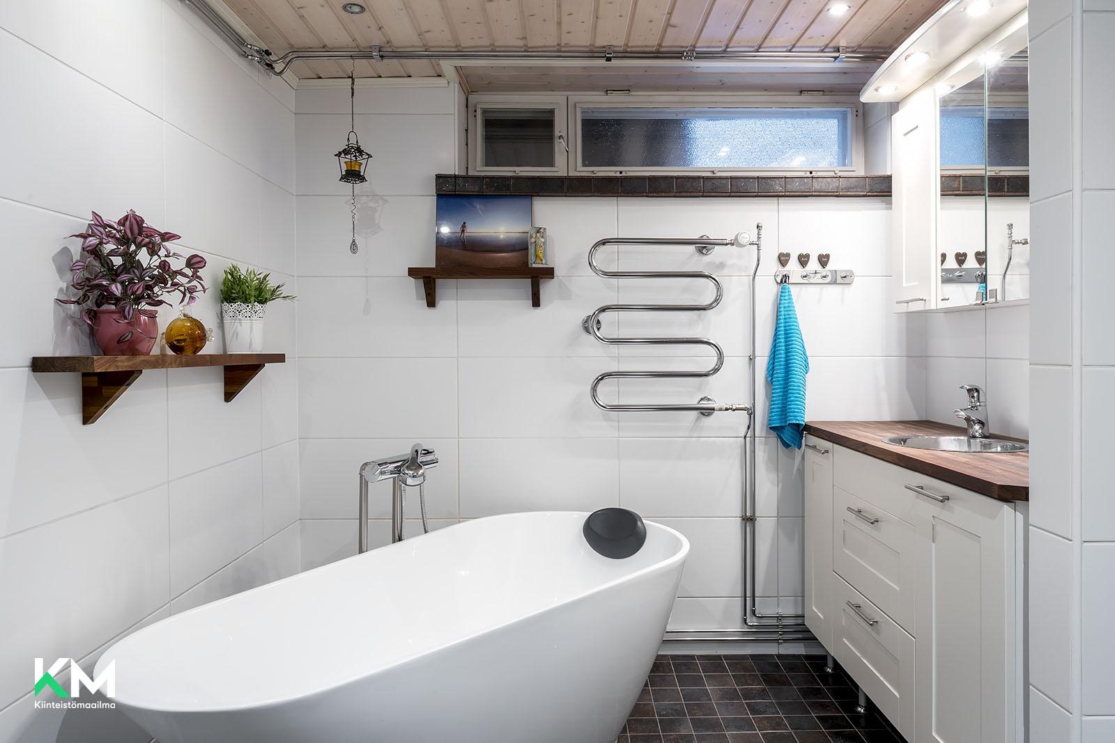 Helatie 2, Kaukovainio, Oulu