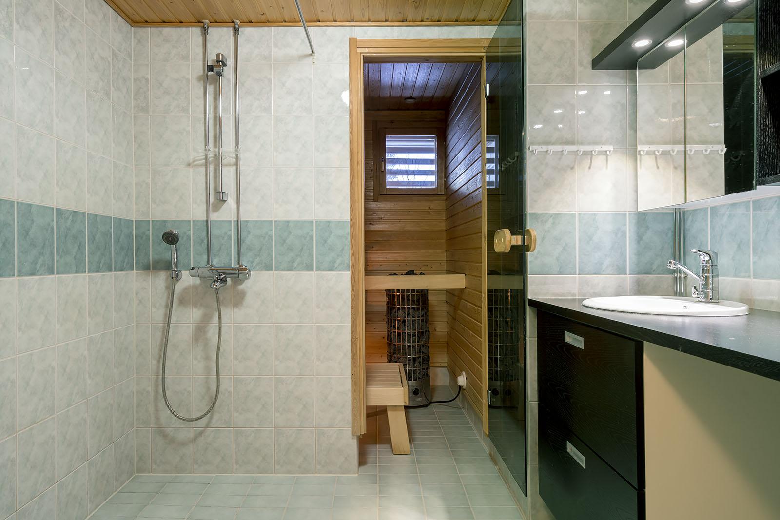 Kurkelantie 10, Värttö, Oulu