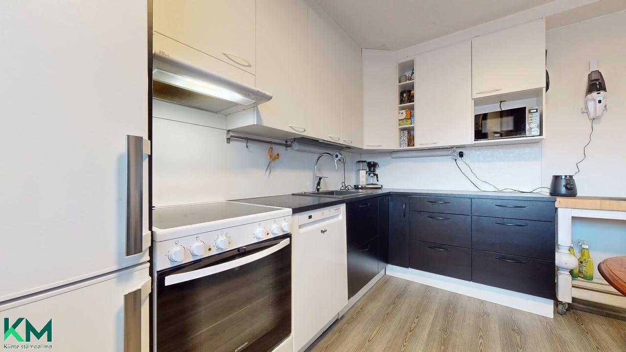 Erillisen keittiön kaapistot