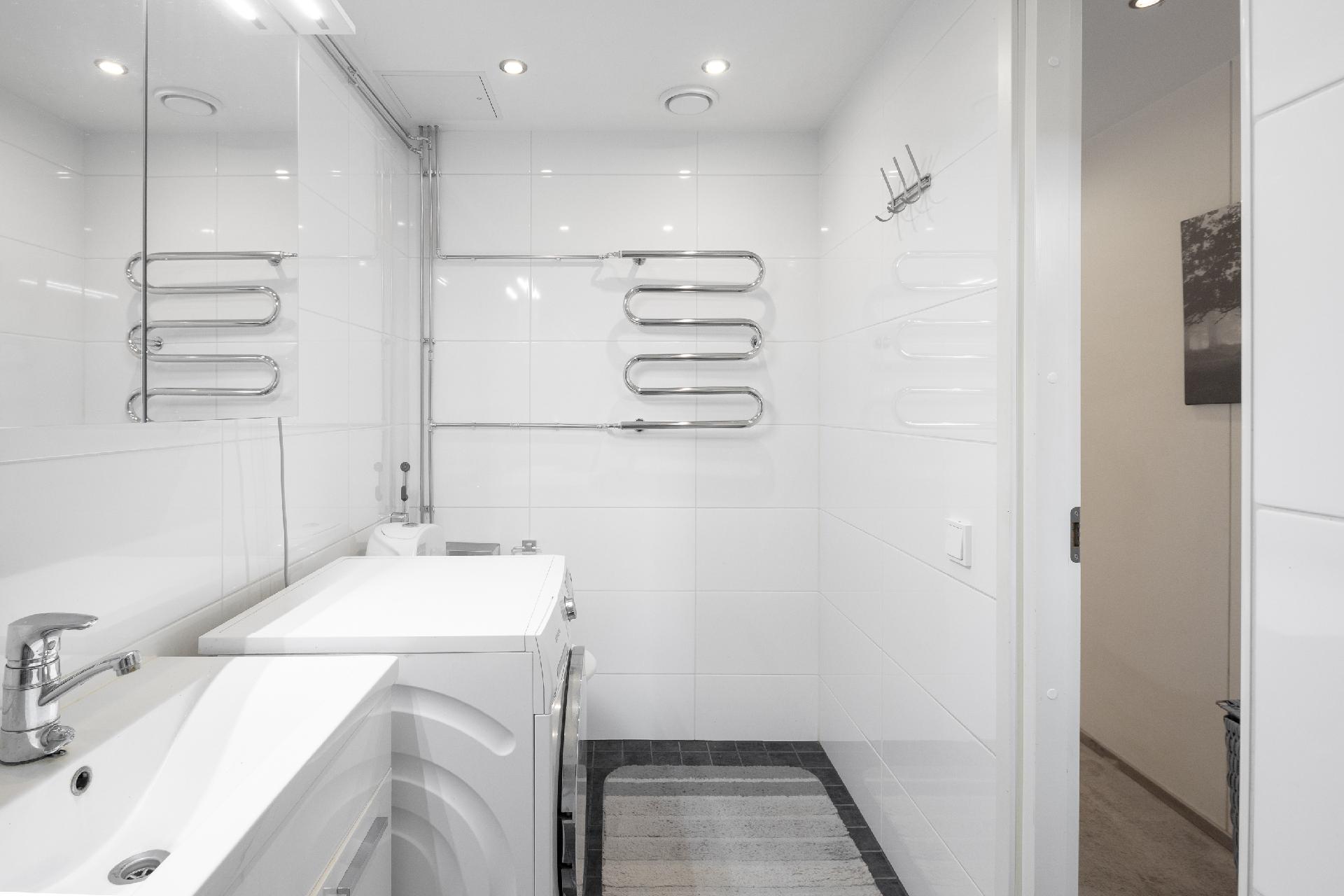 Kylpyhuone on remontoitu 2016