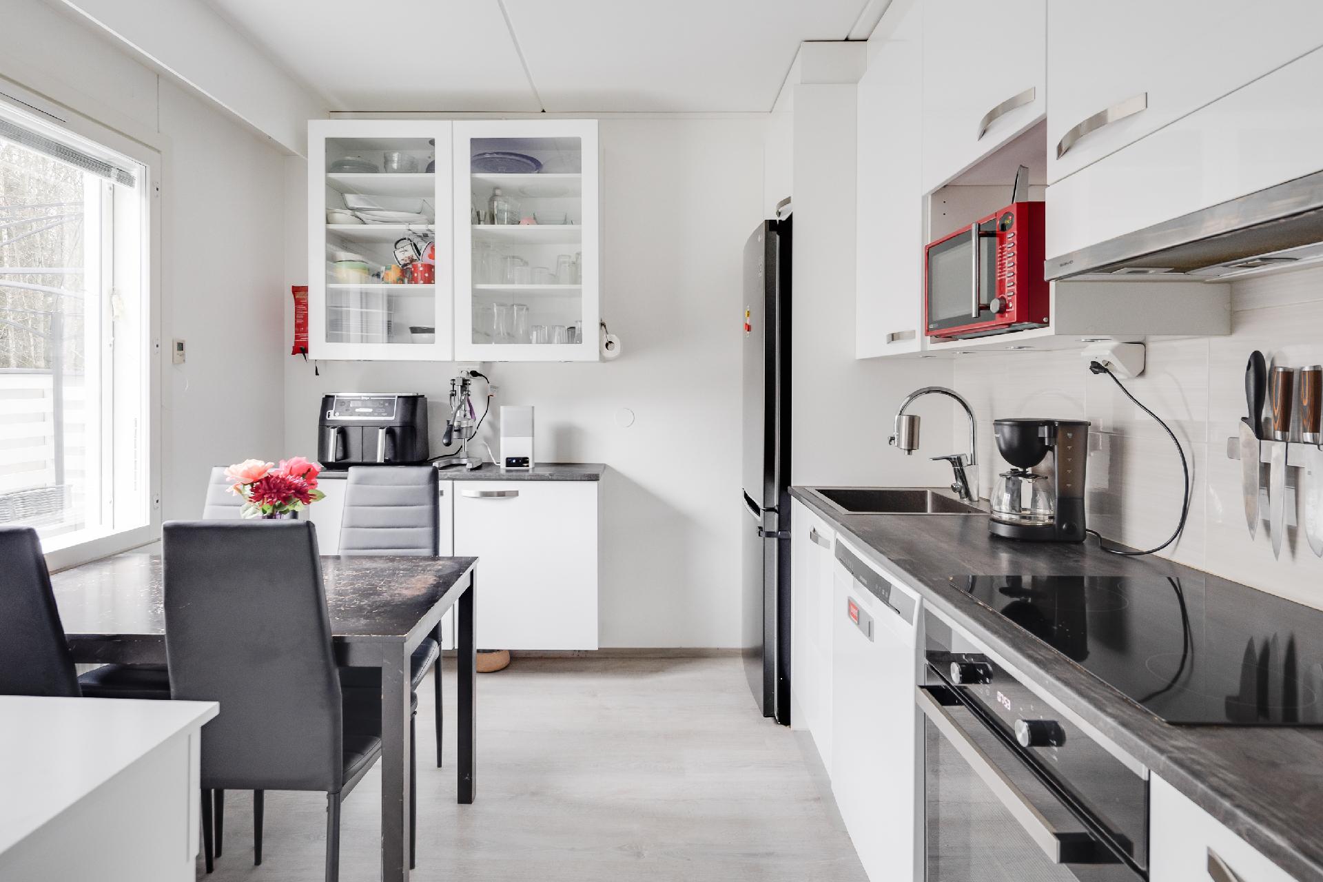 Keittiö on remontoitu 2016