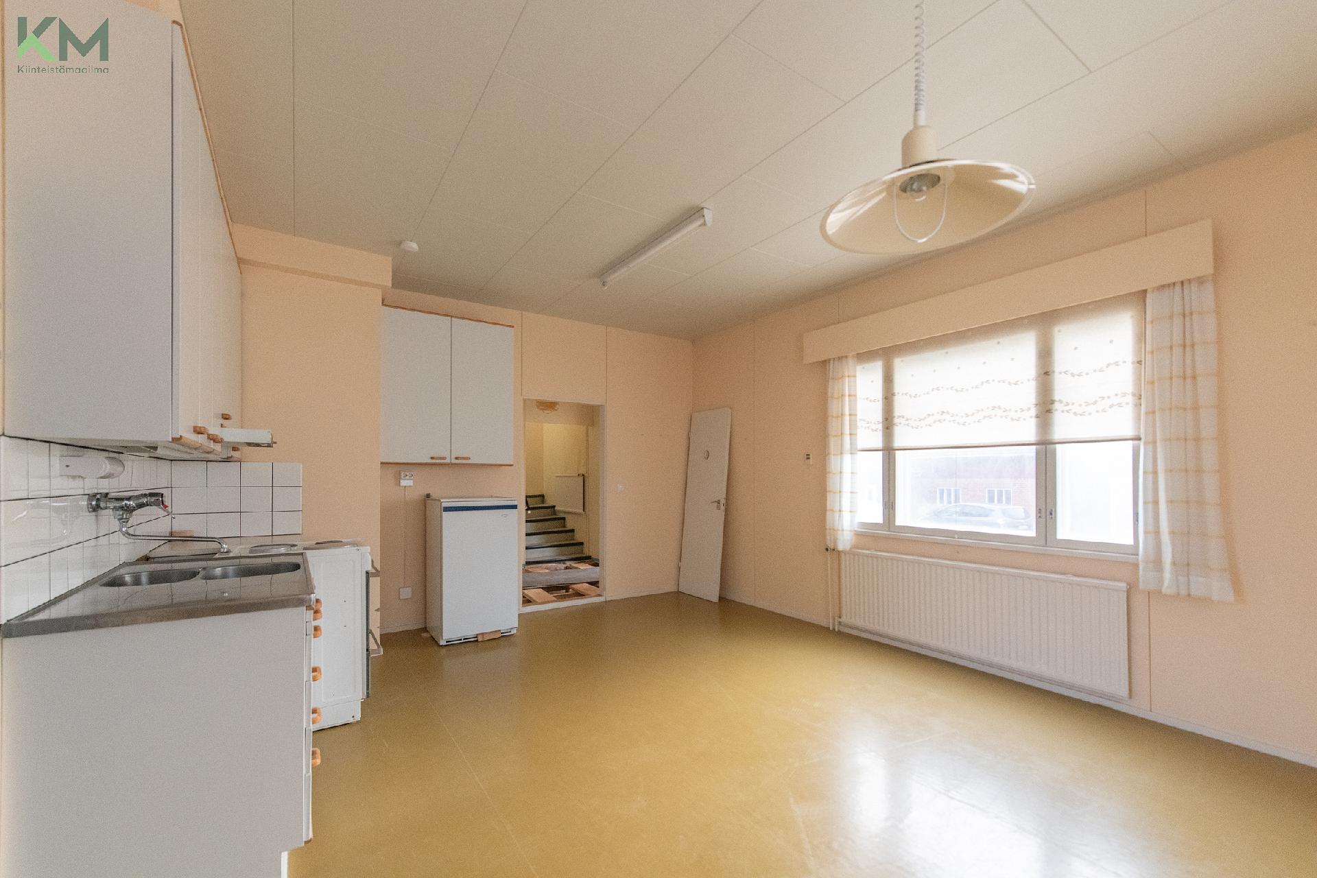 Arskantie 28, Mieto, Kurikka