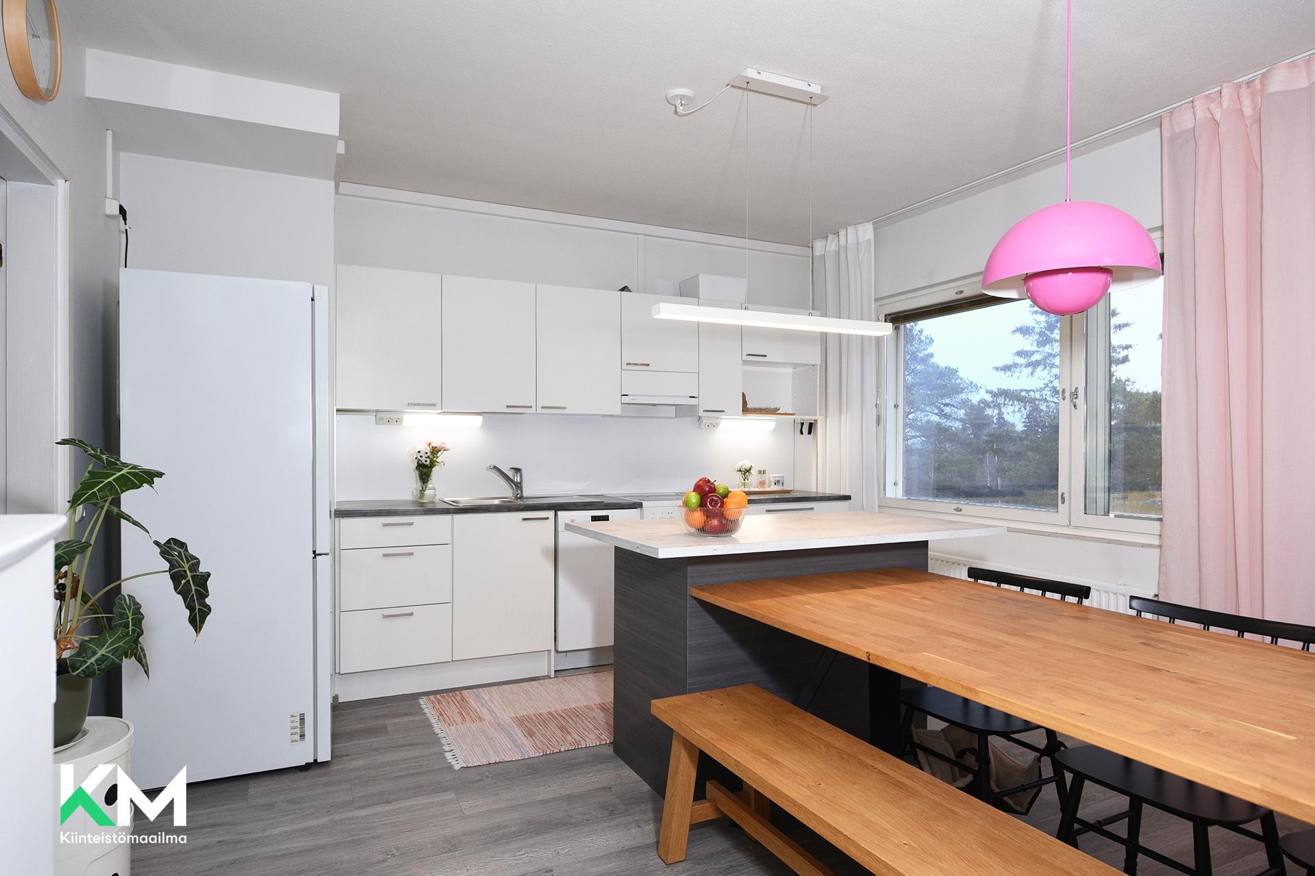 Koulutie 8, Salpakangas, Hollola