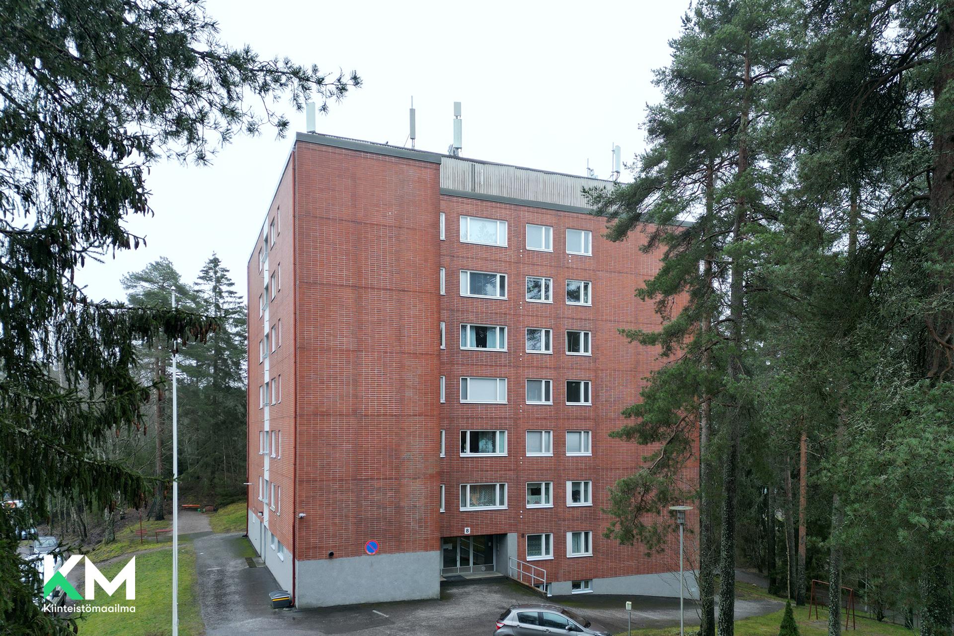Koulutie 8, Salpakangas, Hollola