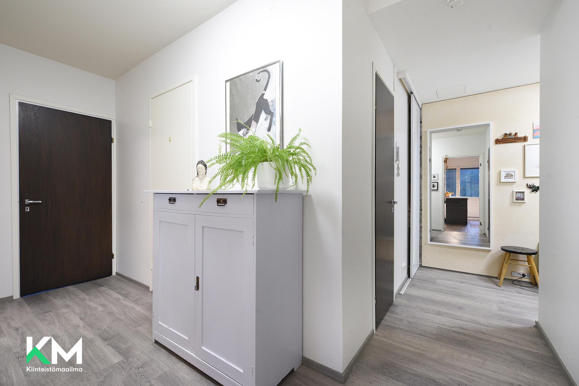 Koulutie 8, Salpakangas, Hollola