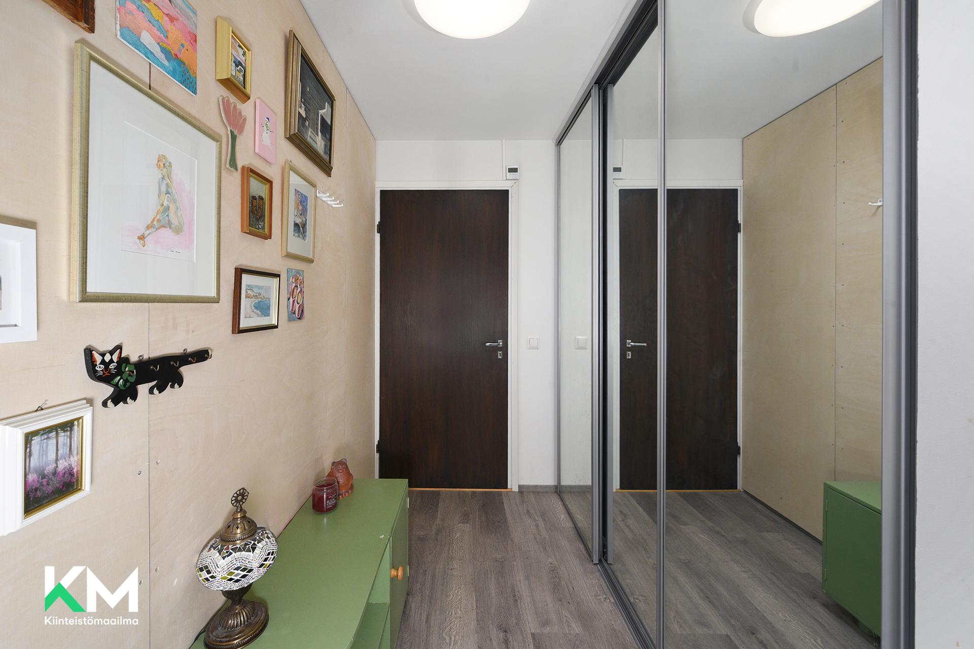 Koulutie 8, Salpakangas, Hollola