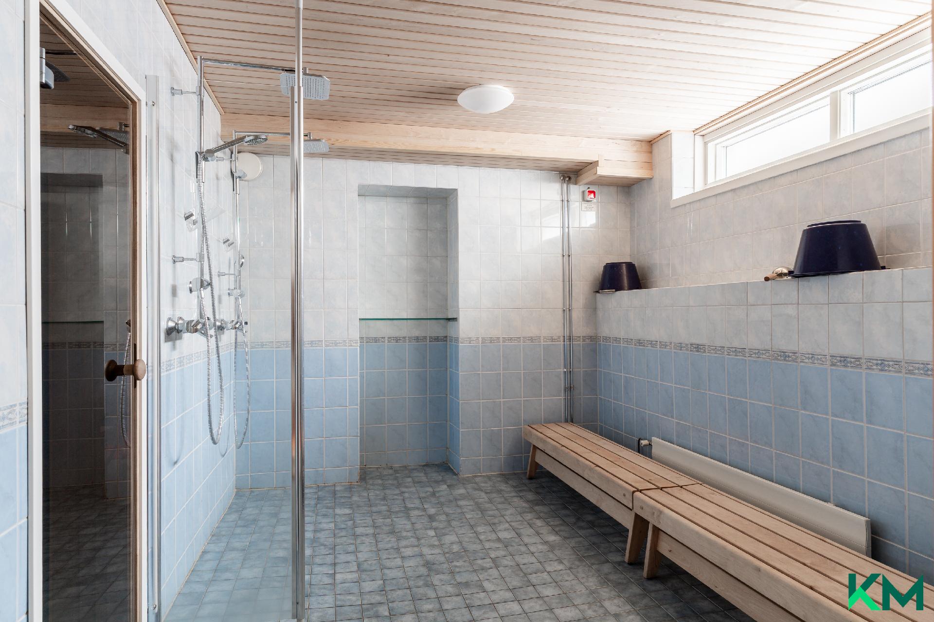 Huopalahdentie 9, Munkkiniemi, Helsinki