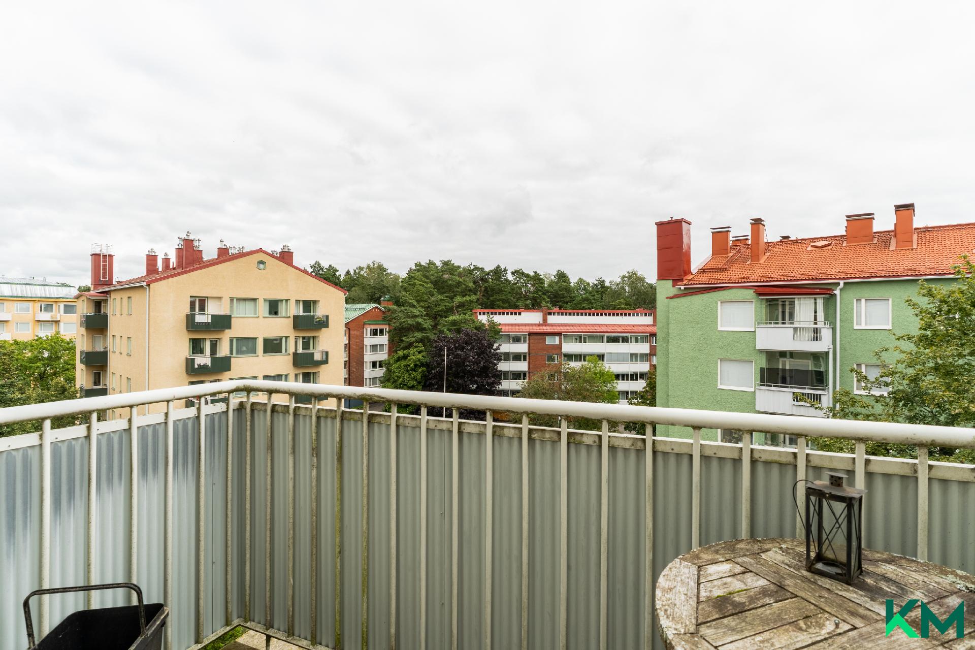 Huopalahdentie 9, Munkkiniemi, Helsinki