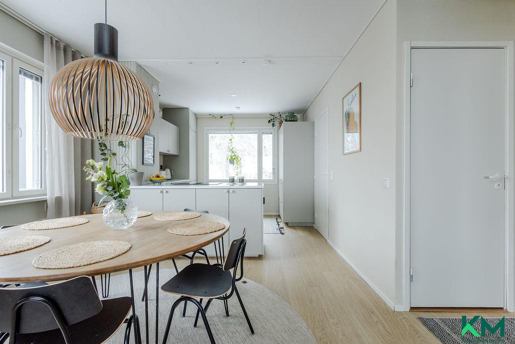 Poikkikatu 3, Paavola, Lahti