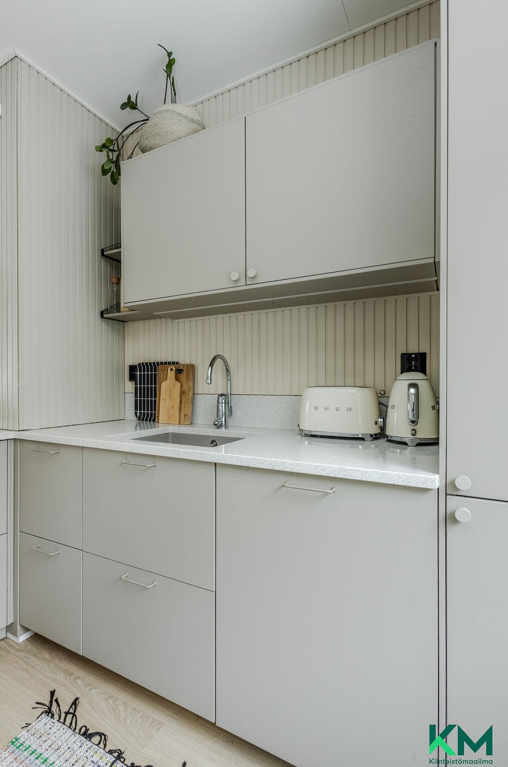 Poikkikatu 3, Paavola, Lahti