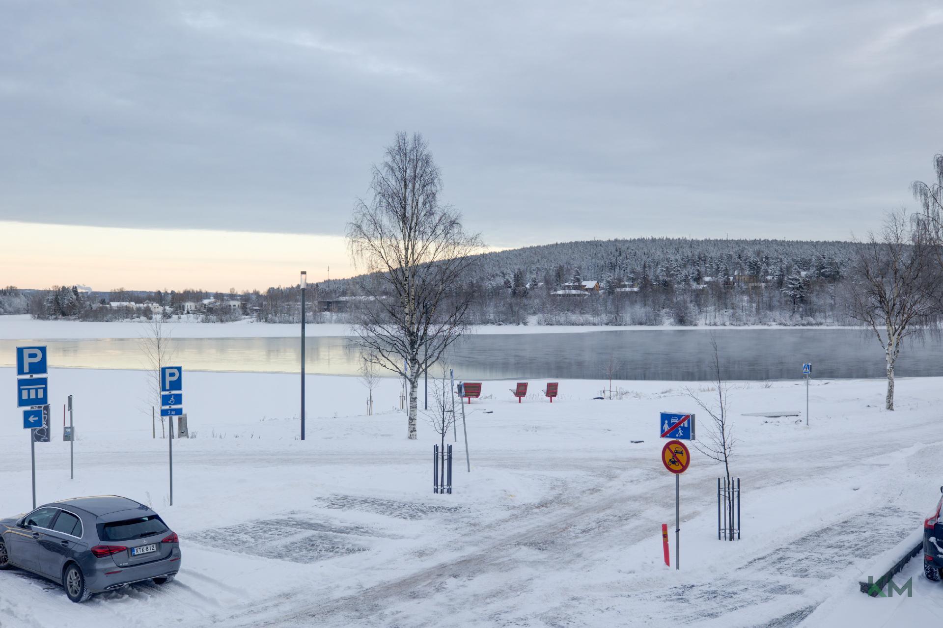 Yhtiö Kemijokirannan tuntumassa