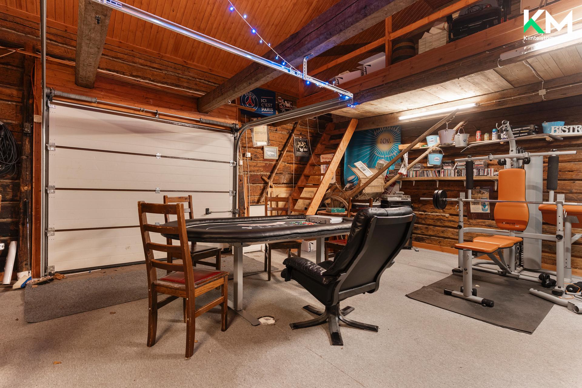 Ainontie 15, Hämeenkylä, Vantaa