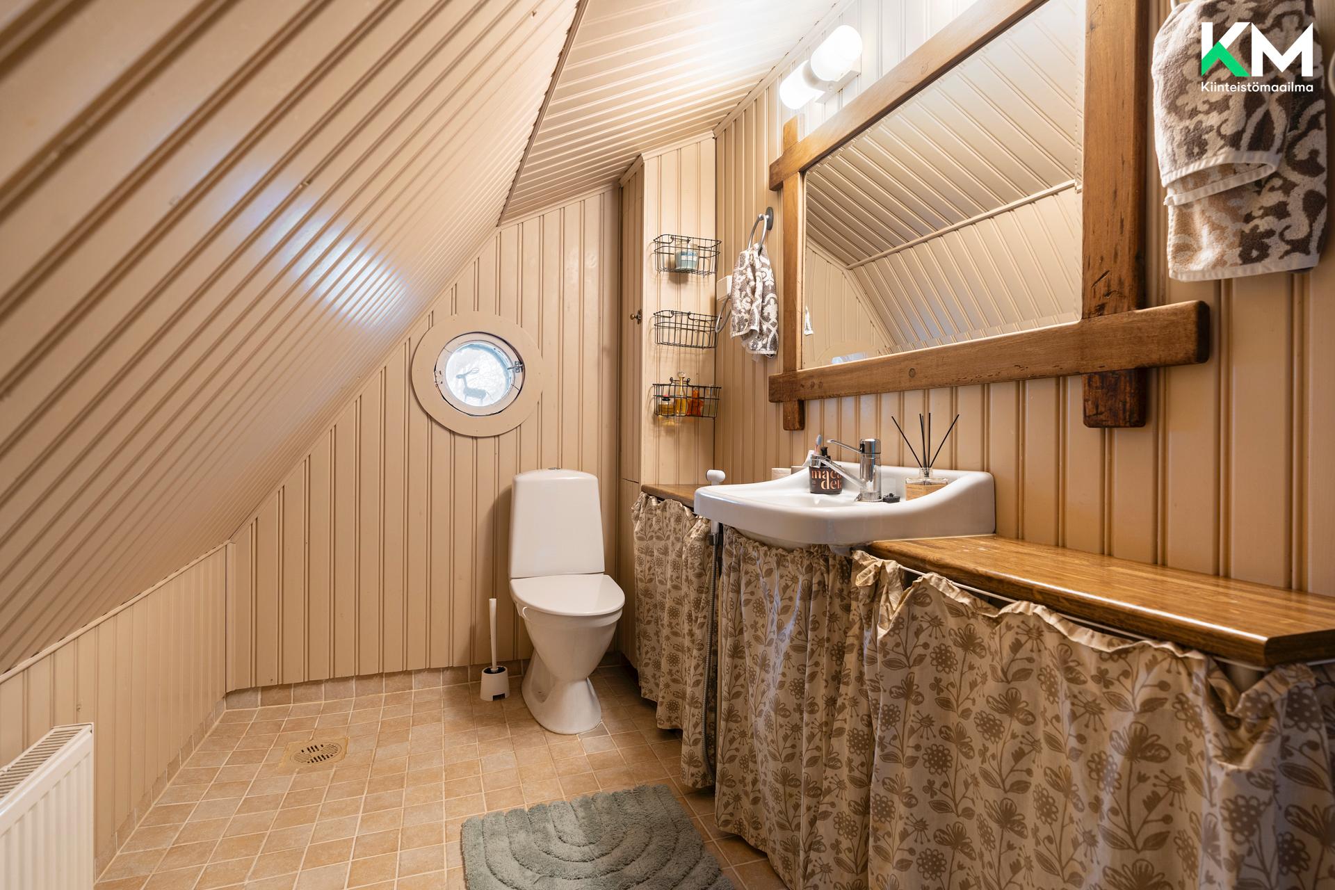 Ainontie 15, Hämeenkylä, Vantaa