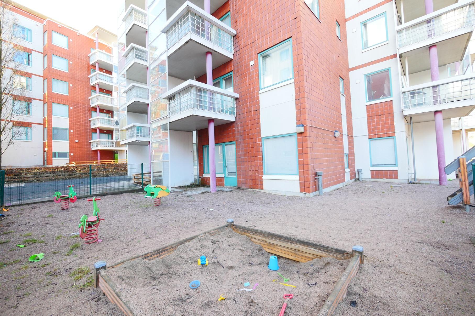 Tilanhoitajankaari 3, Viikki, Helsinki