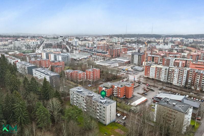 Poikkikatu 4, Paavola, Lahti