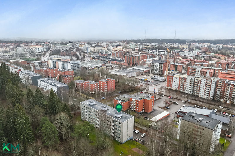 Poikkikatu 4, Paavola, Lahti