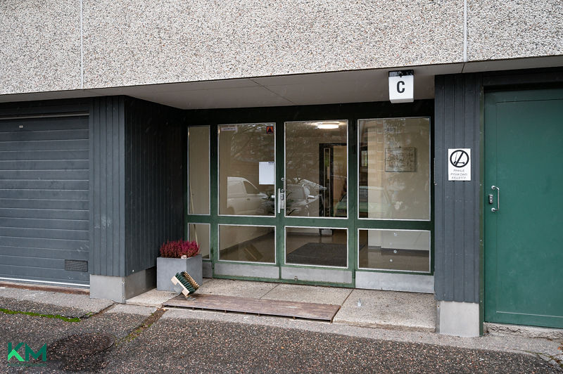 Poikkikatu 4, Paavola, Lahti