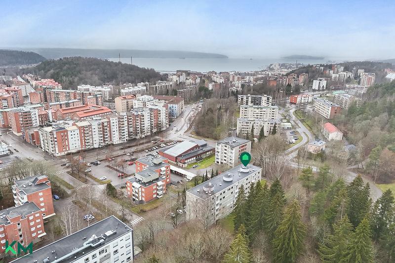 Poikkikatu 4, Paavola, Lahti