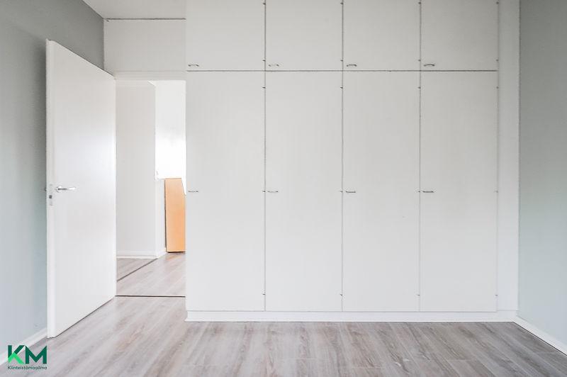 Poikkikatu 4, Paavola, Lahti