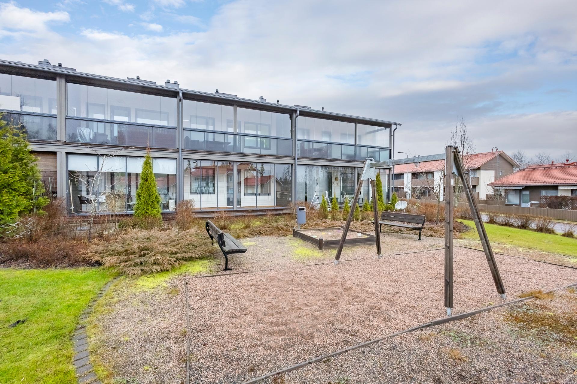 Pientalomainen luhtitalo