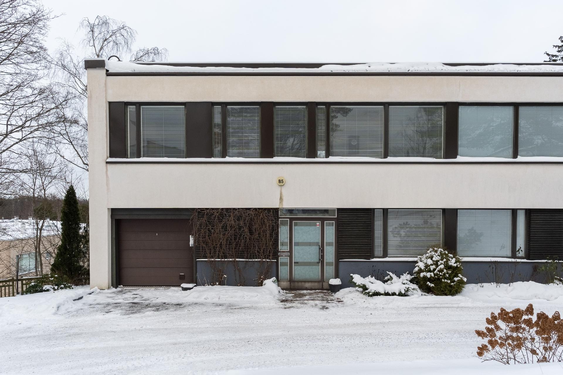 Vähäniityntie 19, Kulosaari, Helsinki