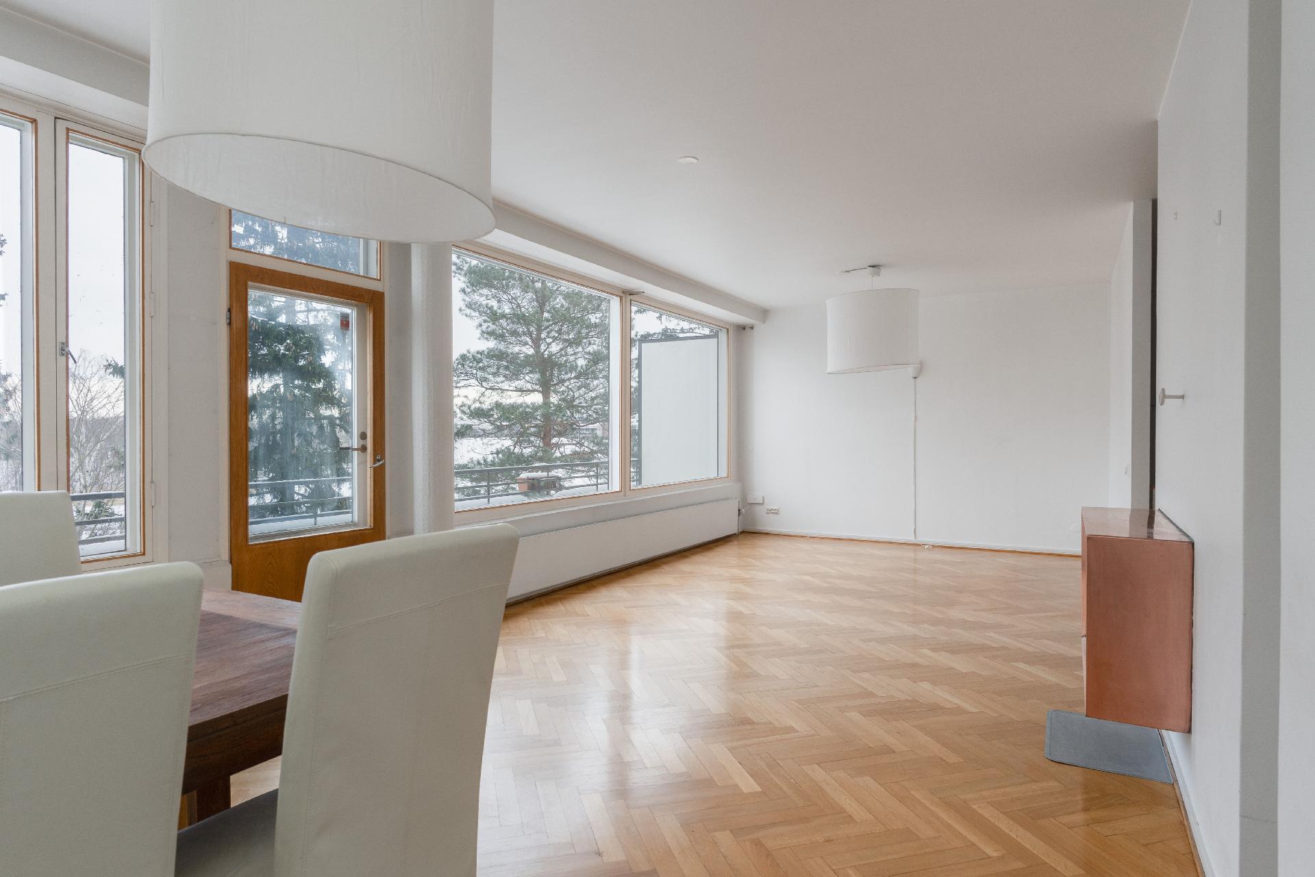 Vähäniityntie 19, Kulosaari, Helsinki