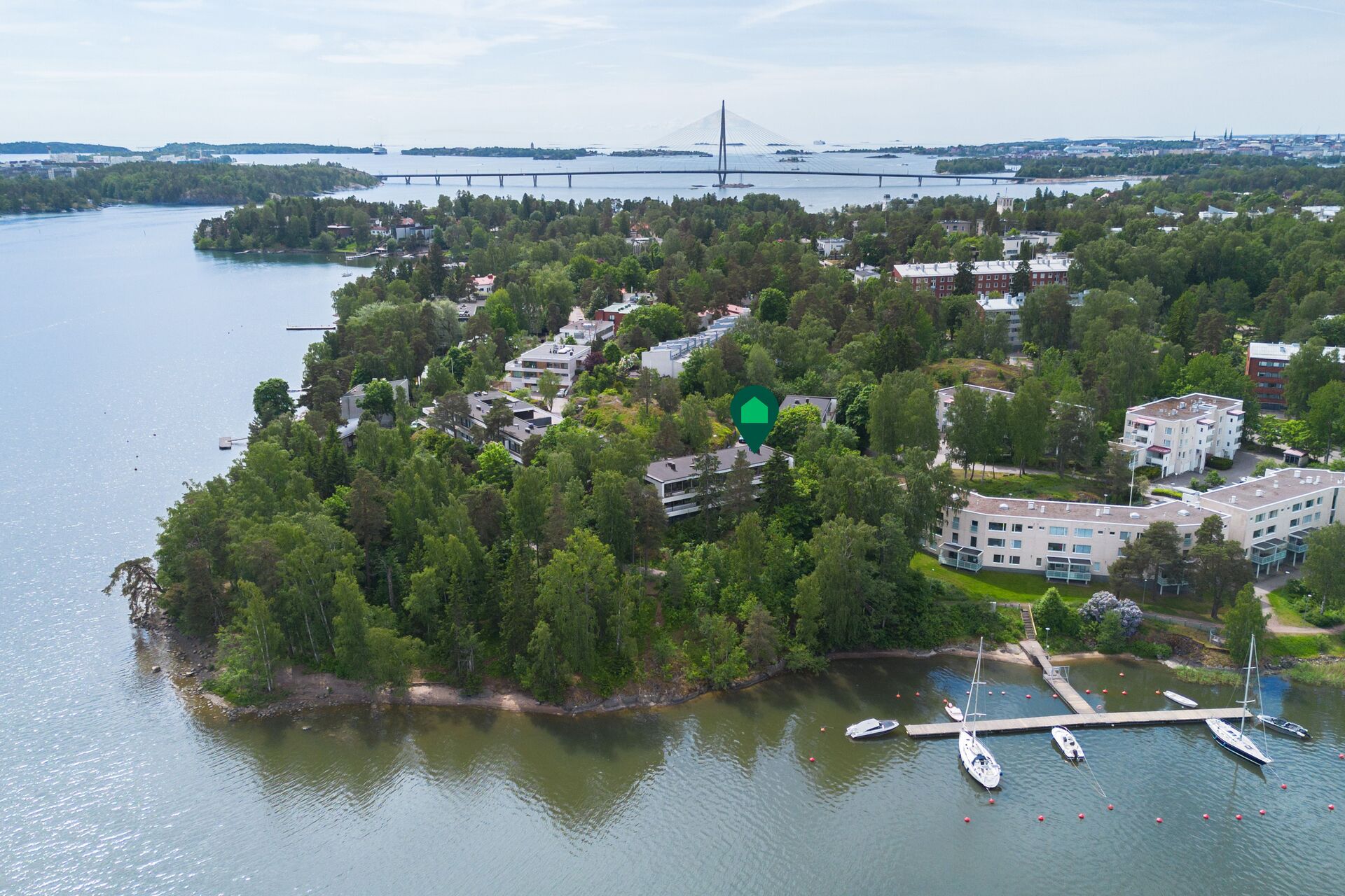 Vähäniityntie 19, Kulosaari, Helsinki