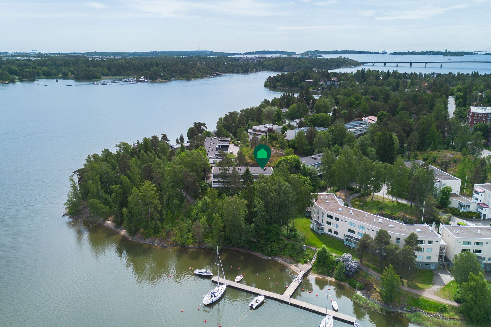 Vähäniityntie 19, Kulosaari, Helsinki
