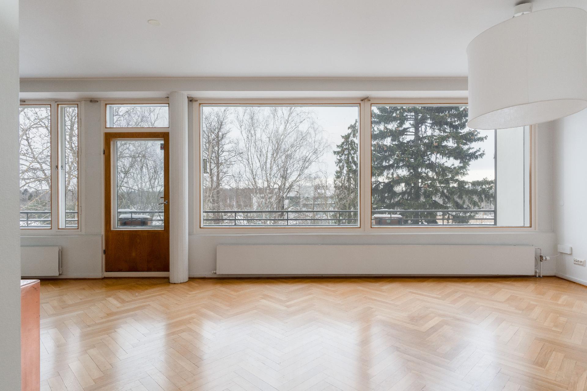 Vähäniityntie 19, Kulosaari, Helsinki