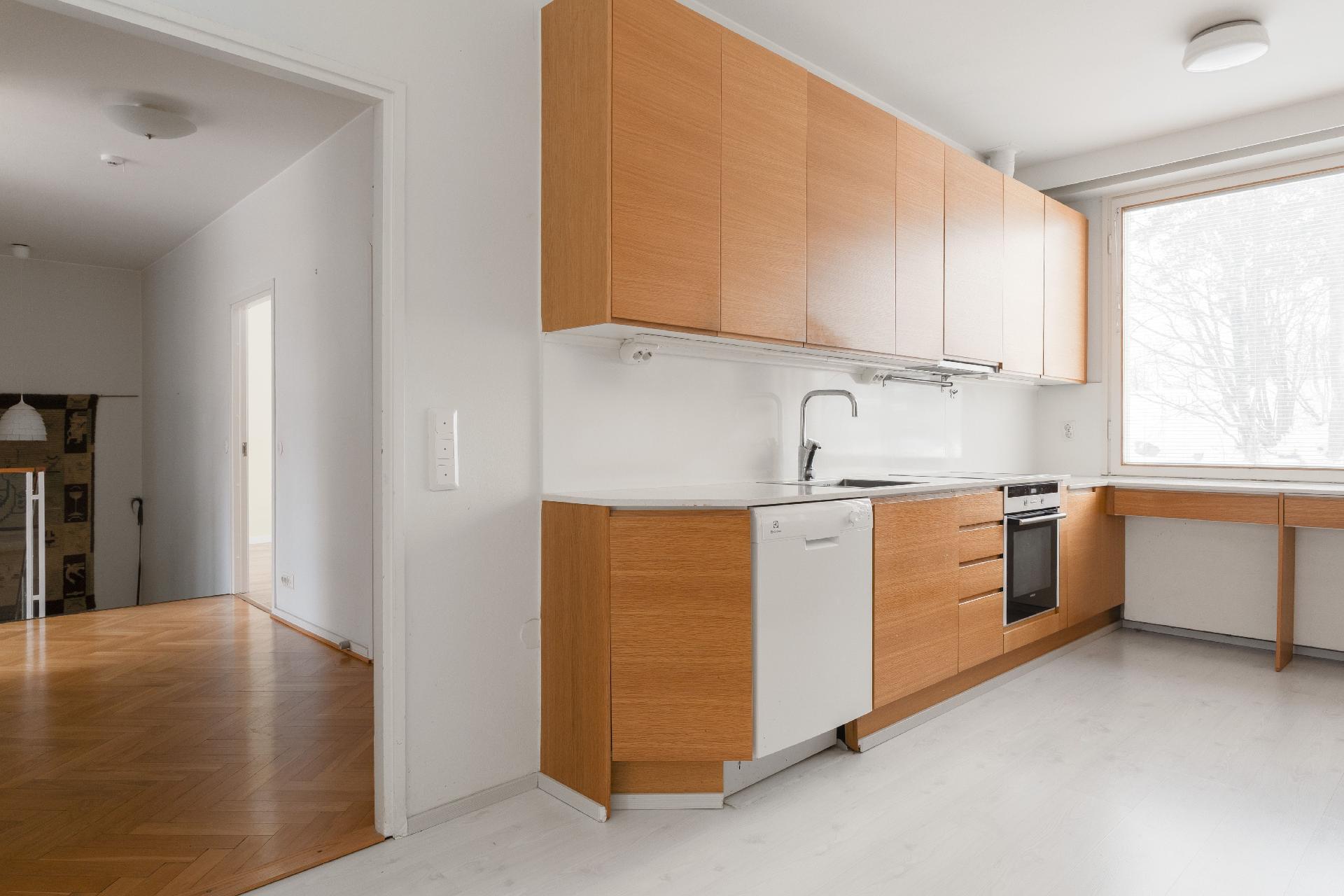 Vähäniityntie 19, Kulosaari, Helsinki