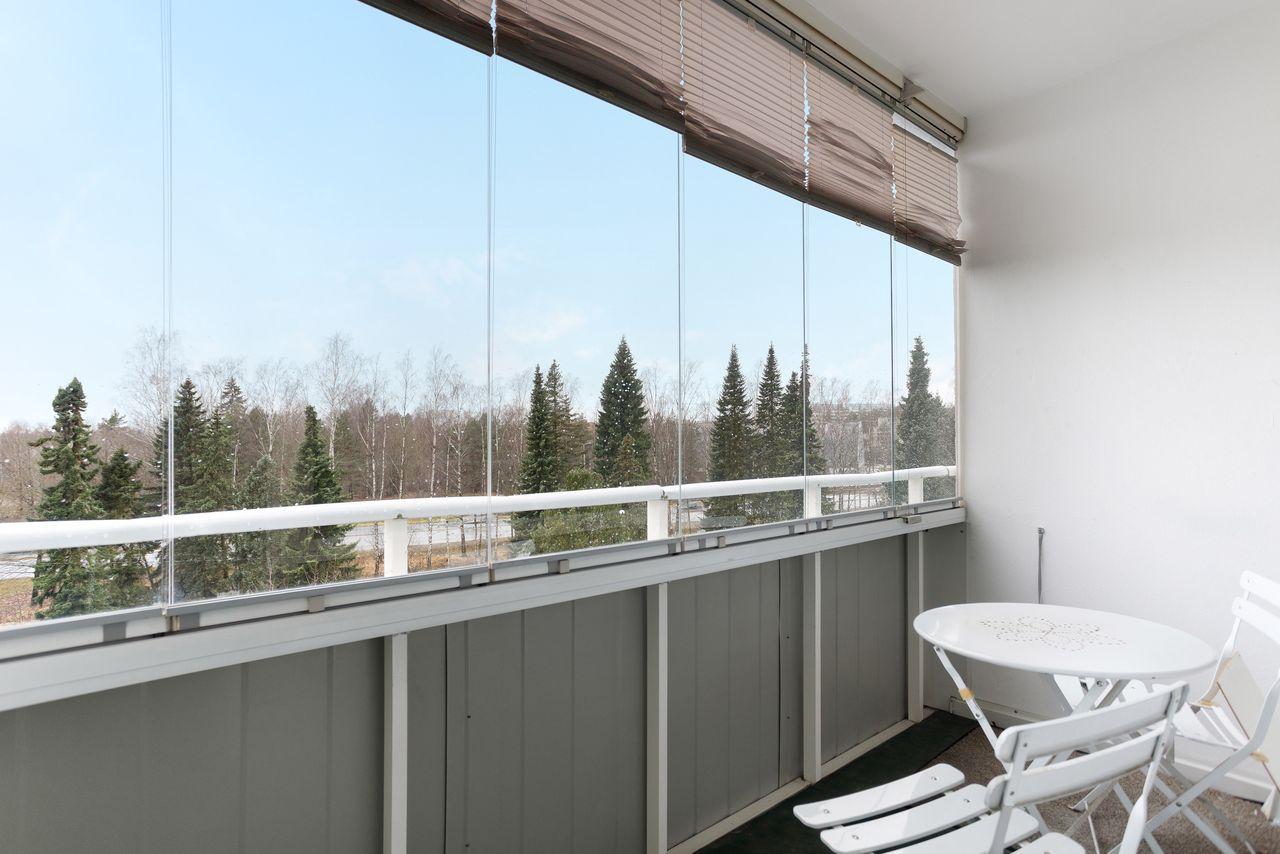 Arhotie 19, Vartiokylä, Helsinki