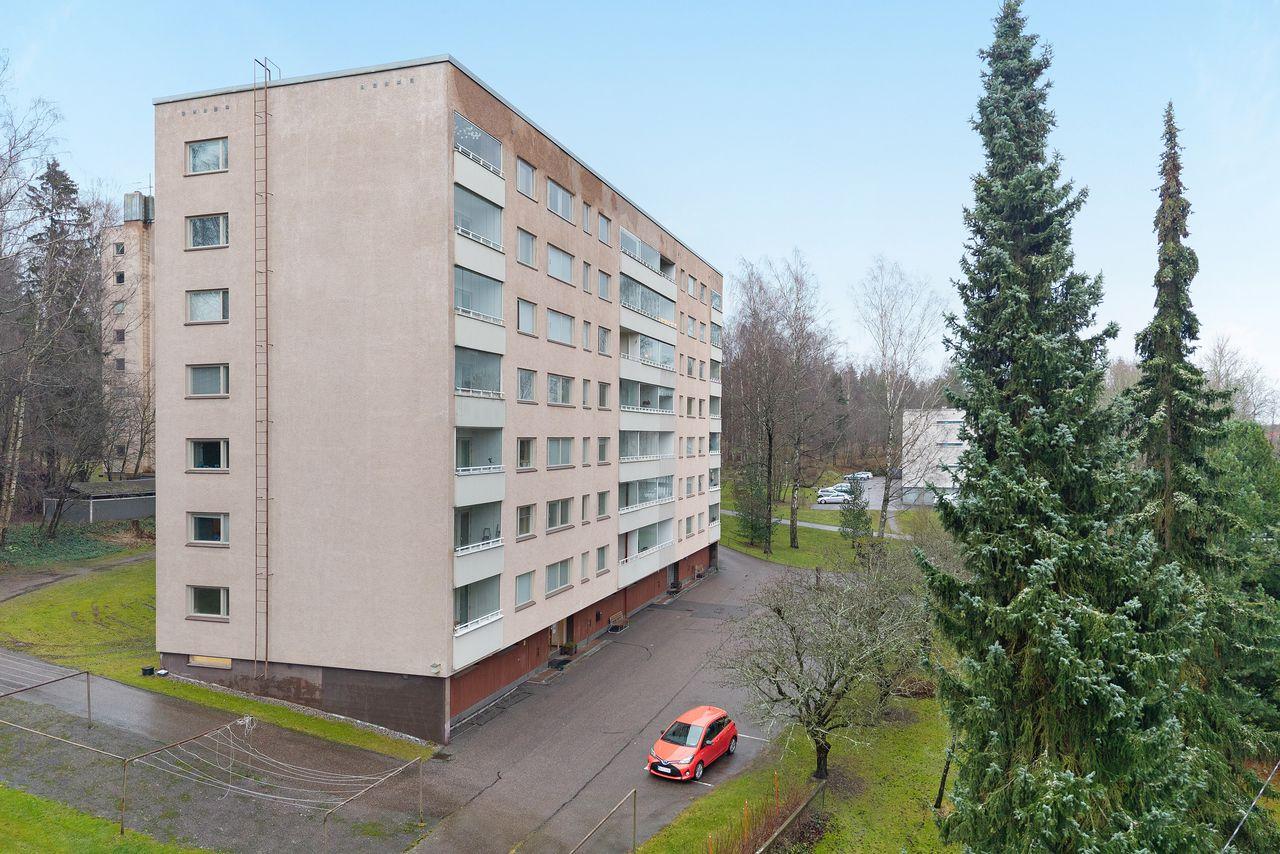 Arhotie 19, Vartiokylä, Helsinki