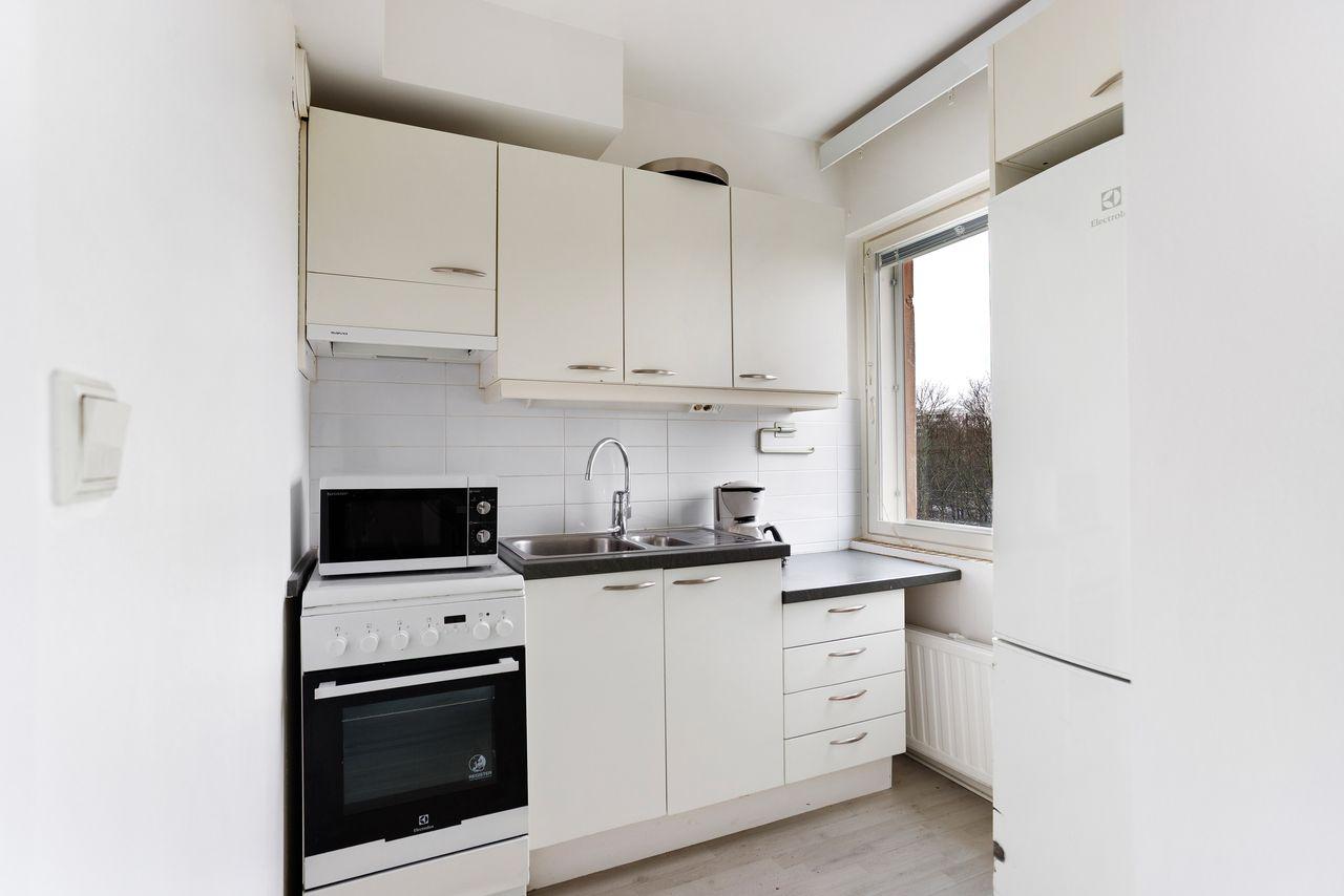 Arhotie 19, Vartiokylä, Helsinki