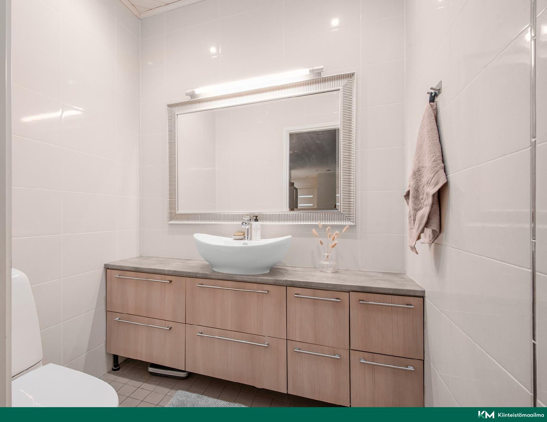 Metsäluikkiontie 10, Naantali