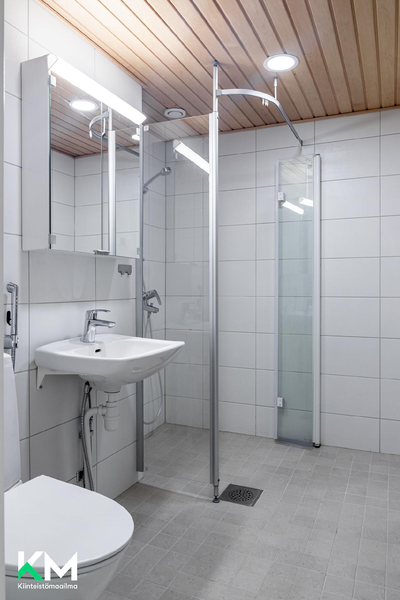 Lautamiehenkatu 10, Asemantausta, Lahti