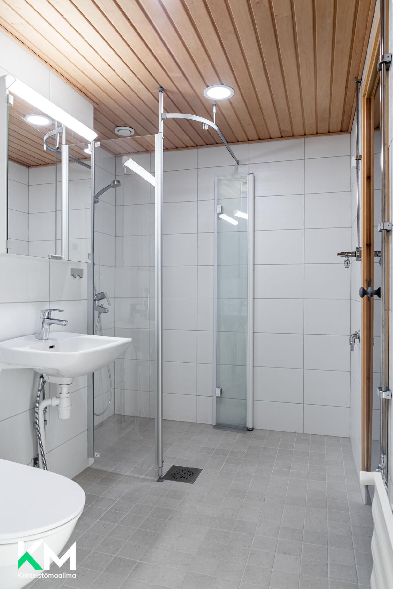 Lautamiehenkatu 10, Asemantausta, Lahti