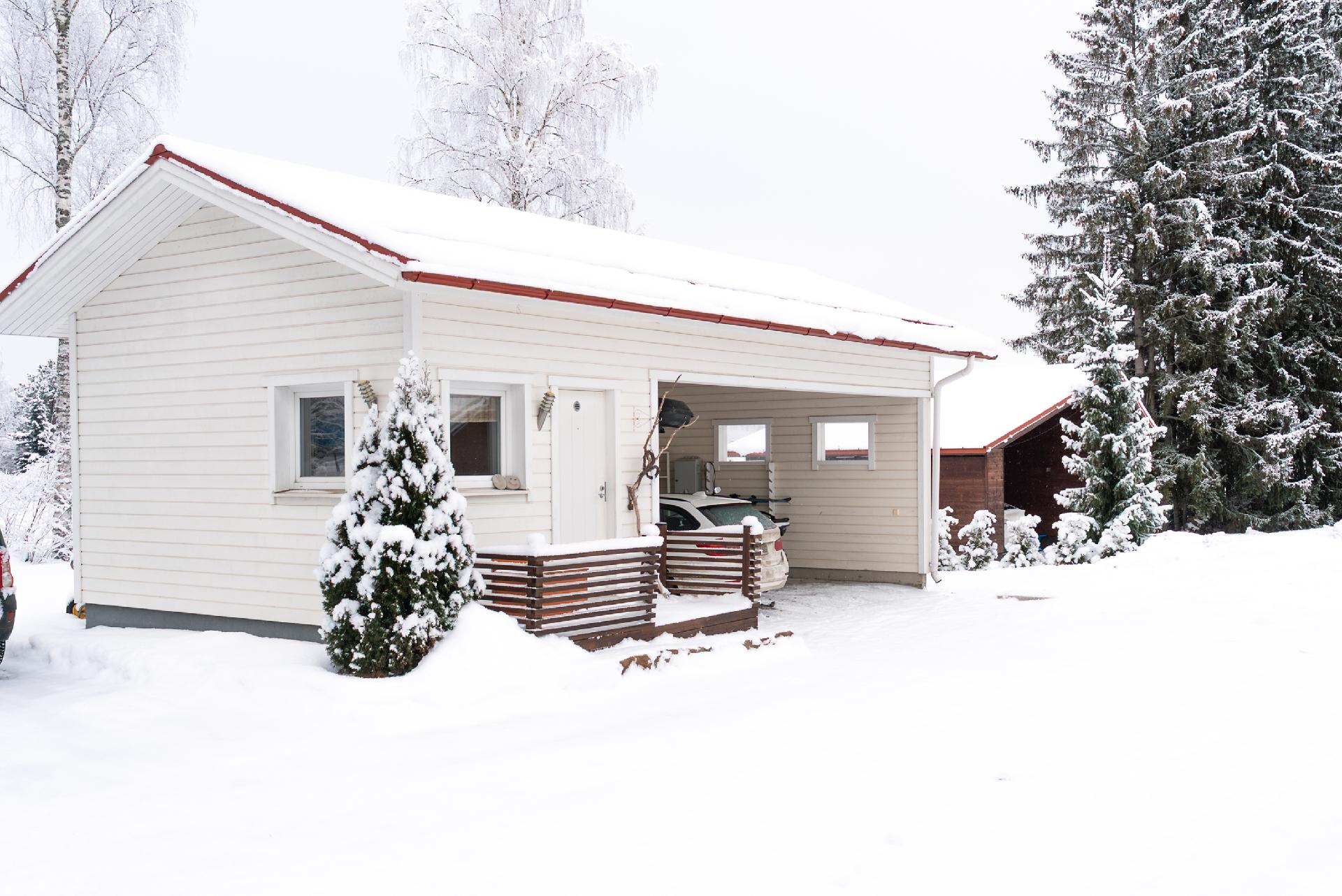 Isolahdentie 4, Rajala, Muurame