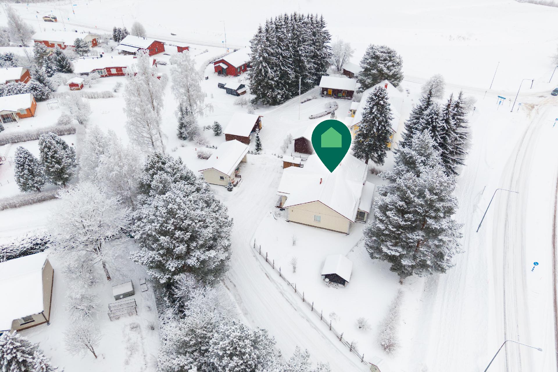 Isolahdentie 4, Rajala, Muurame