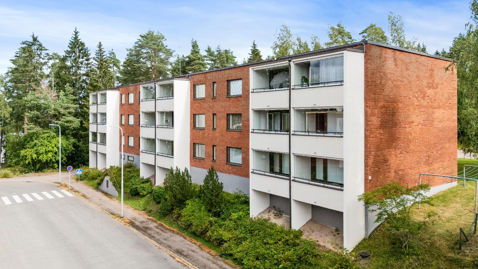 Jukolantie 15, Viitakumpu, Kouvola