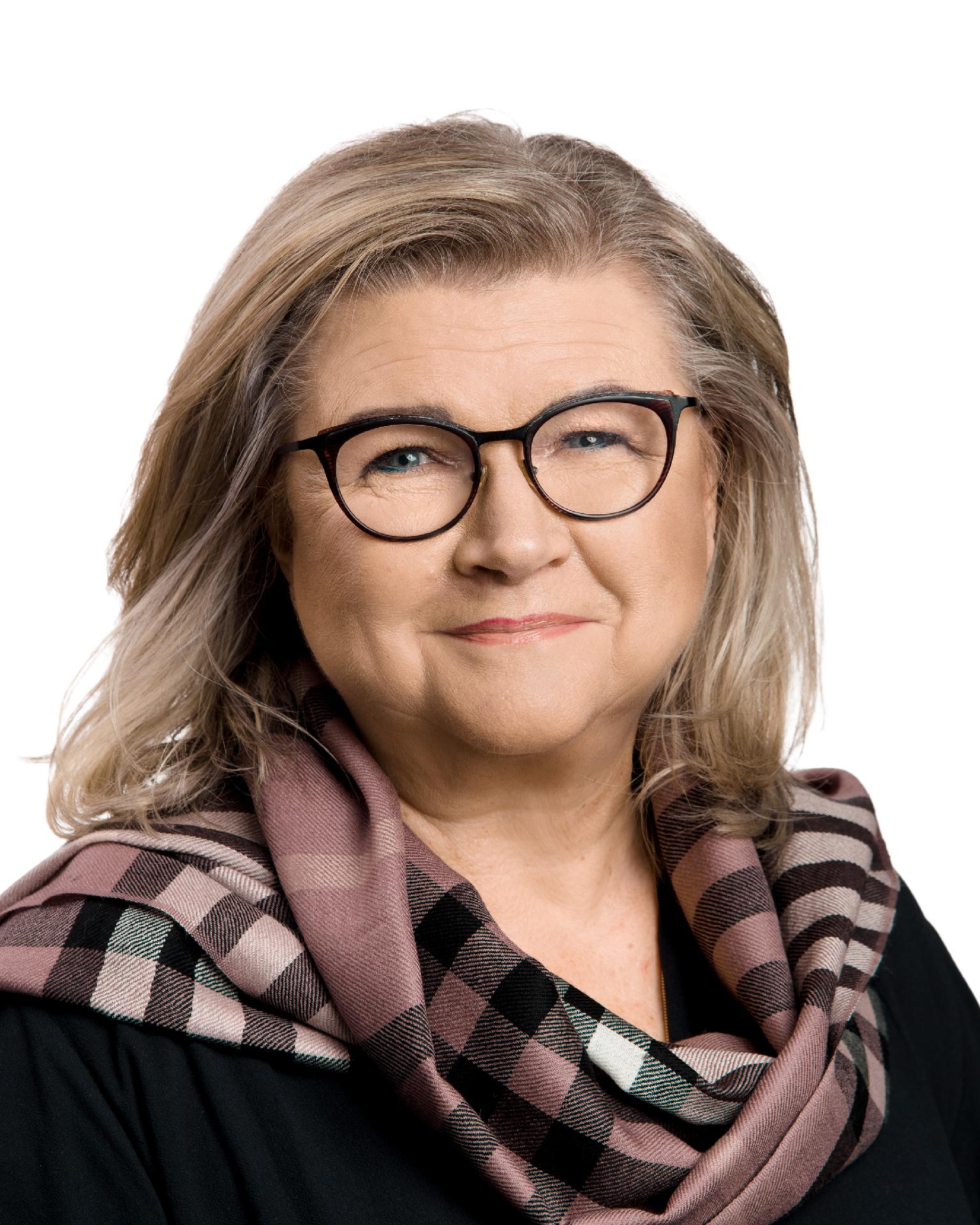 Tiina Savenius, 0503544846