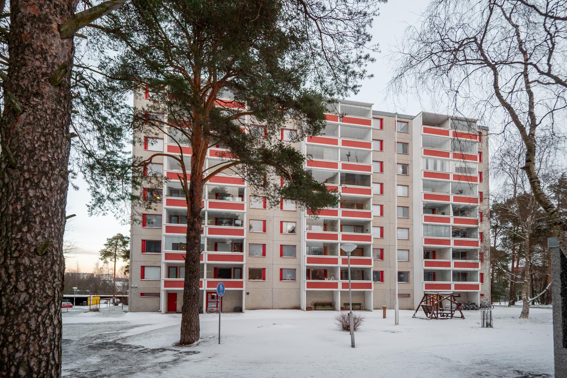 Tornipolku 4, Intiö, Oulu