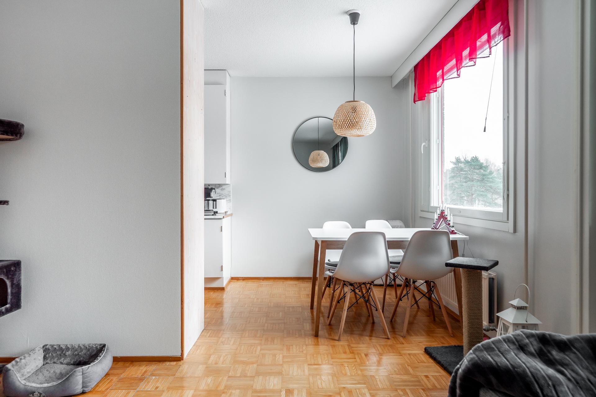 Tornipolku 4, Intiö, Oulu