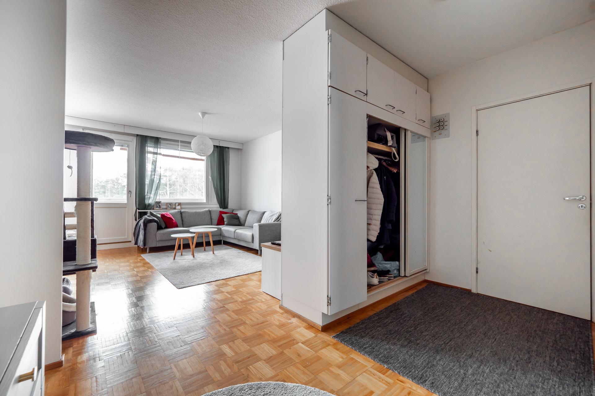 Tornipolku 4, Intiö, Oulu